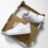 nike-air-force-1-01-triple-white