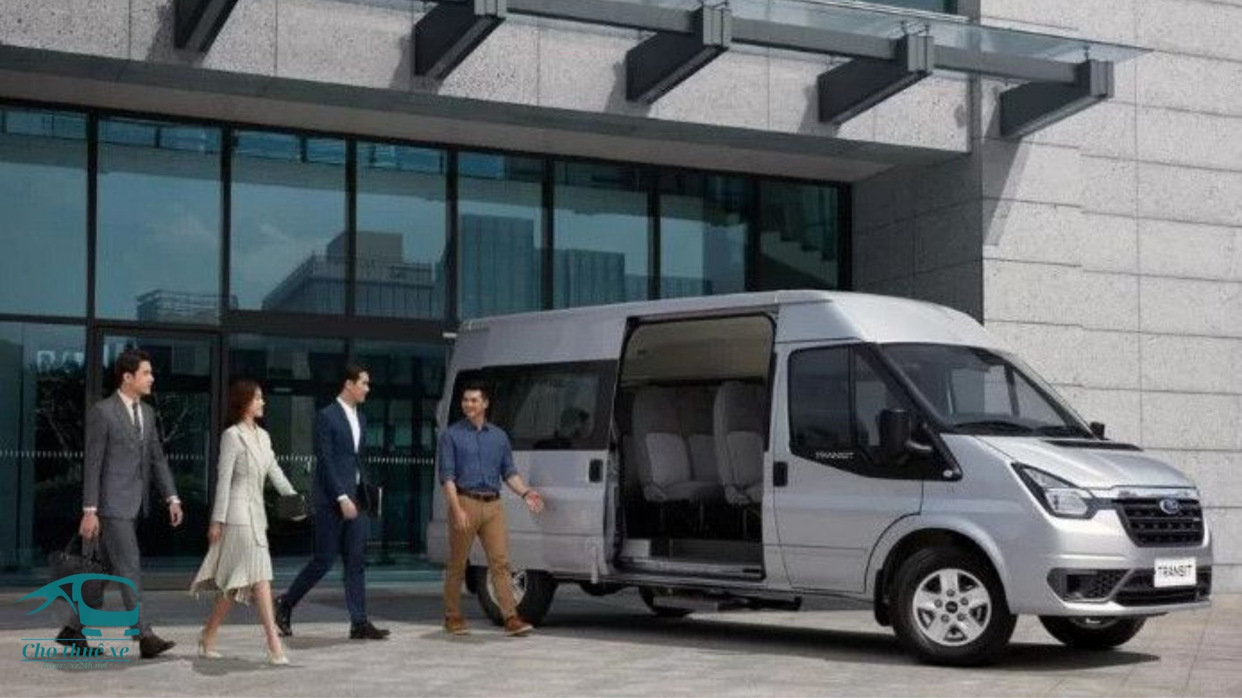 Xe đưa đón nhân viên giúp ích cho doanh nghiệp