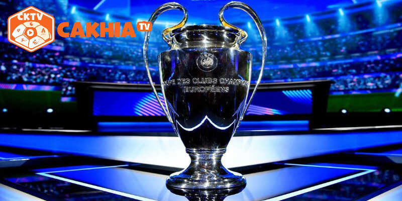 CLB Anh thường mời về những HLV hàng đầu thế giới