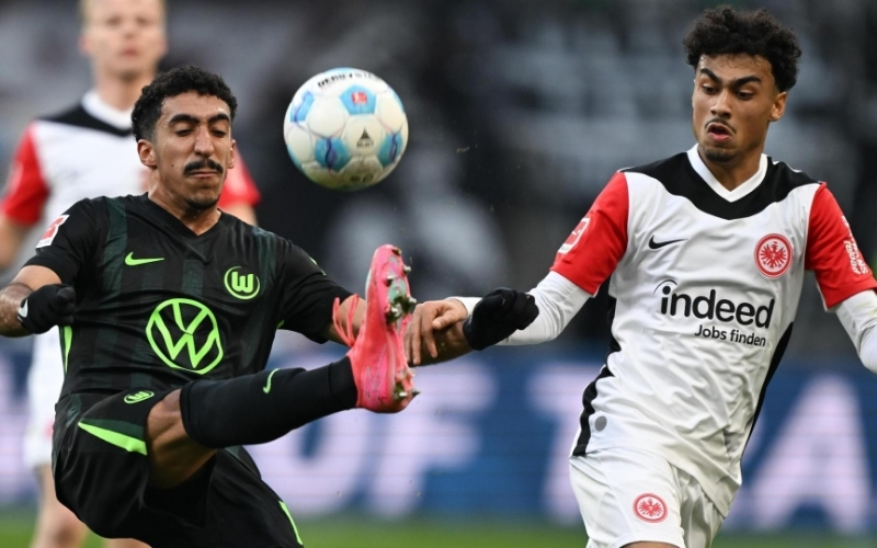 Cầu Thủ Nổi Bật Và Đánh Giá