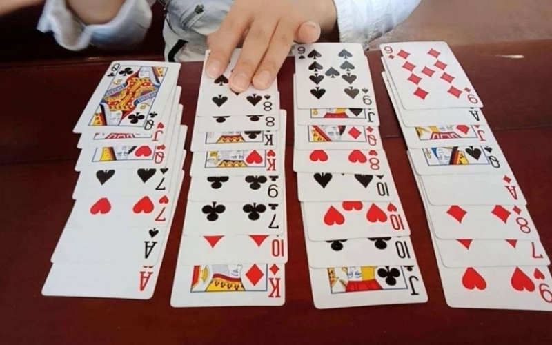 Ý nghĩa của các lá bài hình (J, Q, K)