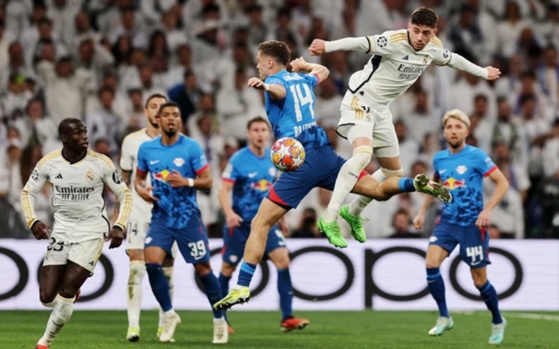 Tình hình lực lượng và đội hình dự kiến đêm nay